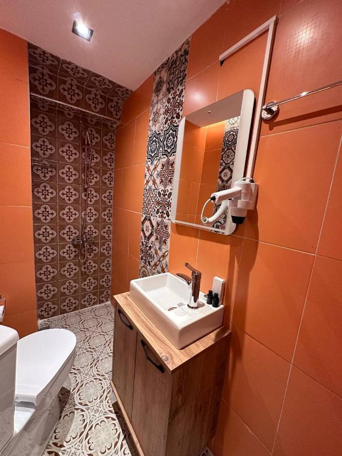 Rexee Hotel Istanbul Exterior foto